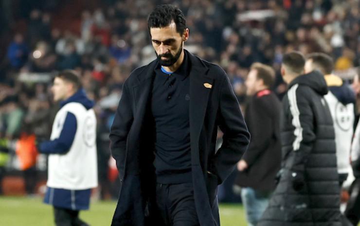 stake中文官网-皇马国王杯出局后，阿斯列举球迷观点：伯纳乌应空场作为回应